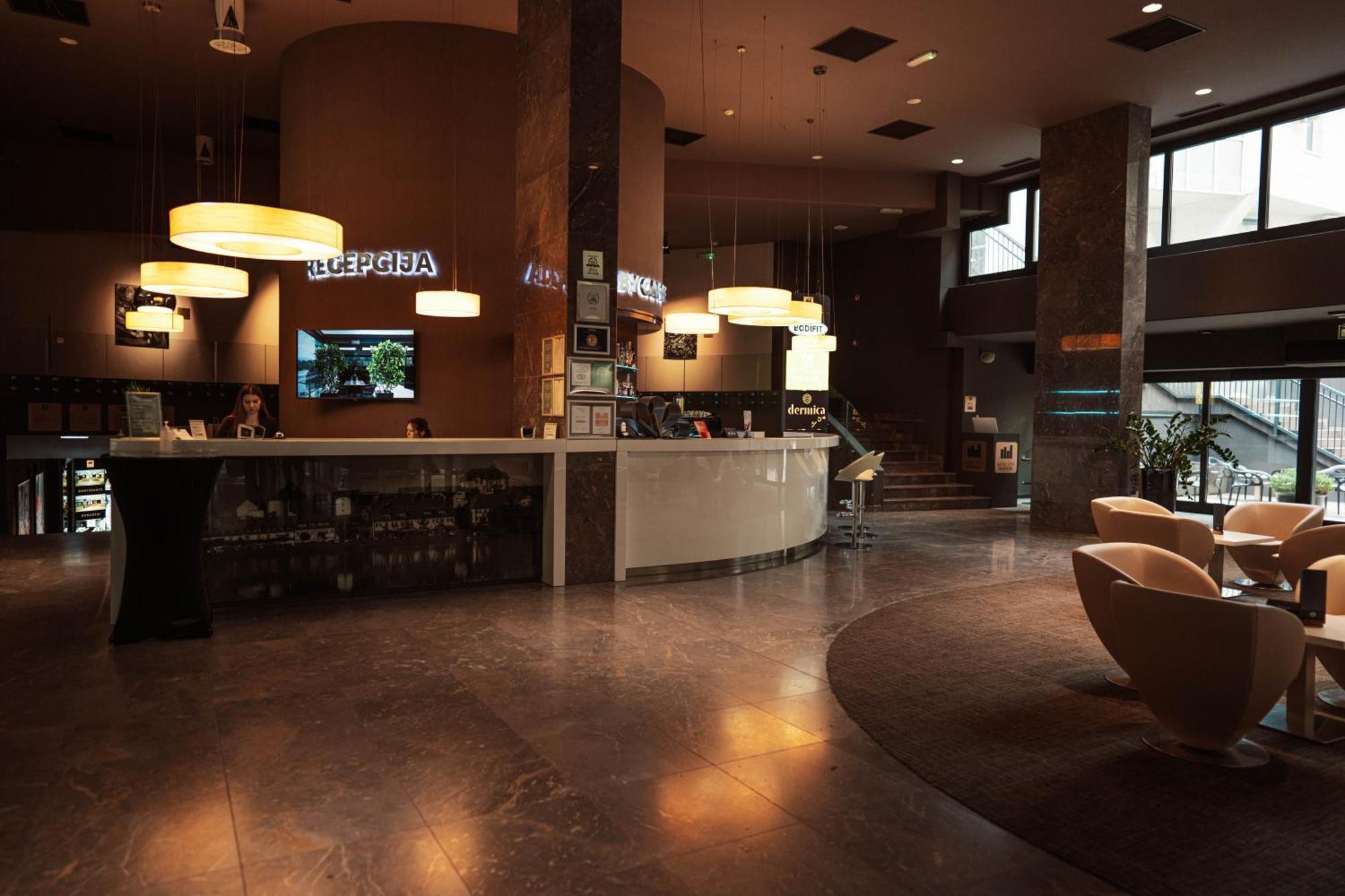 Hotel City Maribor Eksteriør bilde